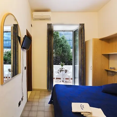 Hotel Riva Del Sole 2*