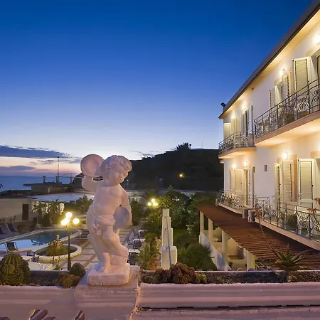 Hotel Riva Del Sole
