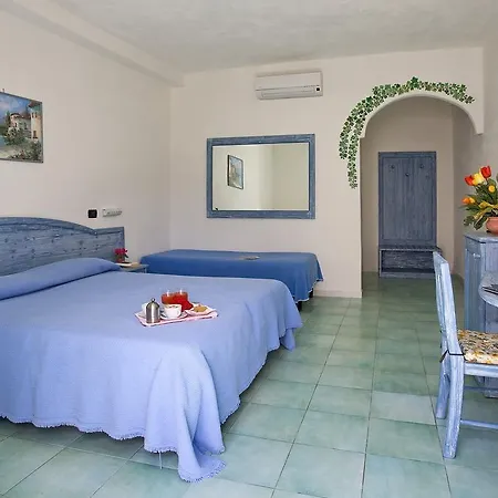 Riva Del Sole Hotel