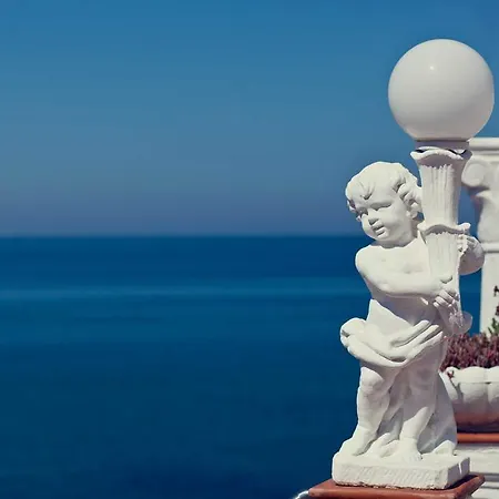Hotel Riva Del Sole 2*